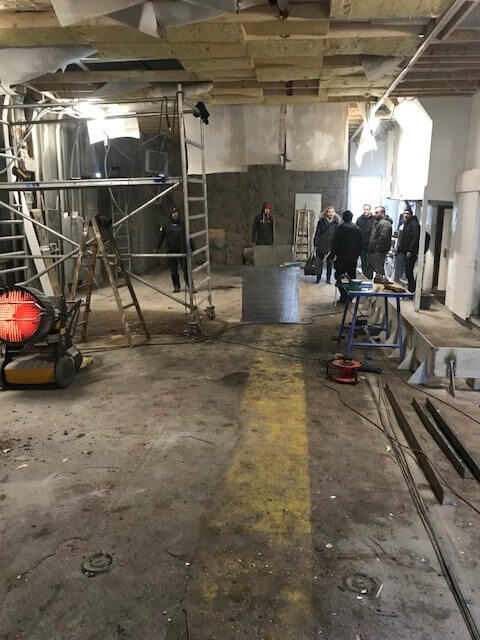 Construction meeting on the houseboat