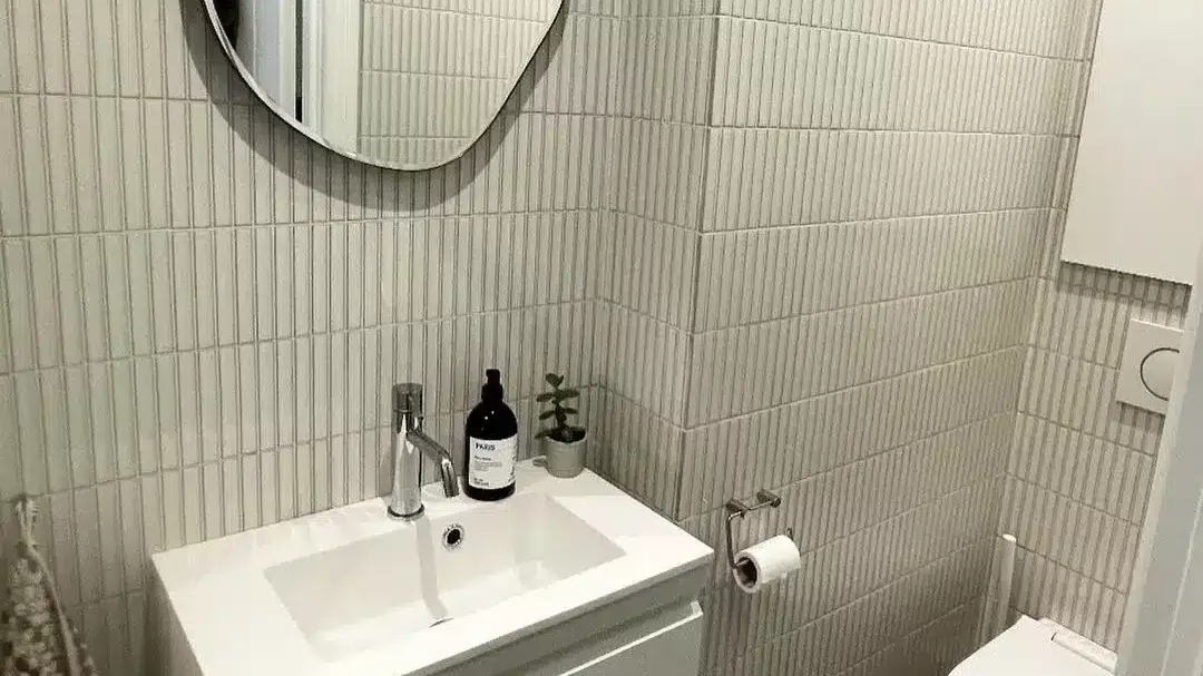 nyt badeværelse med klinker